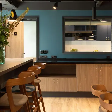 Hotel Adagio Center 3*